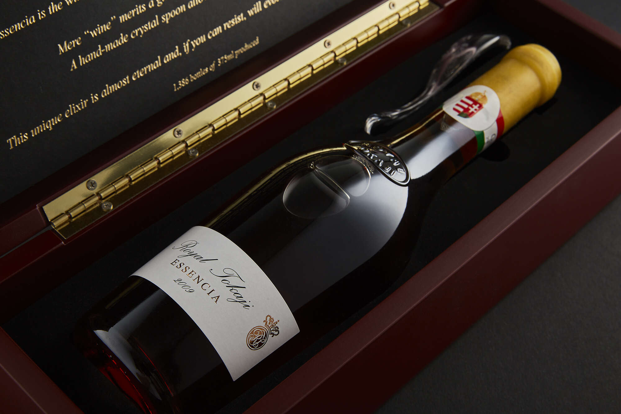 Royal Tokaji Essencia 2009: Essential classic Royal Tokaji Essencia 2009: Essential classic